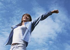 沖縄県那覇市でダイビングをする